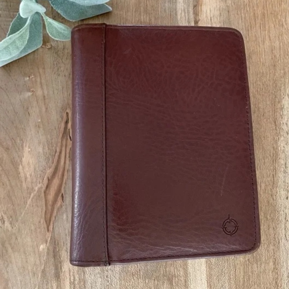Vintage Franklin Covey Brown Leather Planner Cover